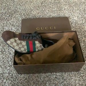 Gucci Nylon Beige Sneakers with extra laces